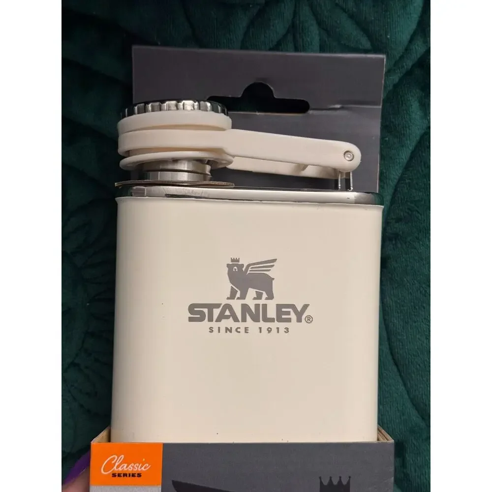 Stanley Classic Easy Fill Wide Mouth Flask | 8 Oz in Cream Gloss - Picture 2 of 7